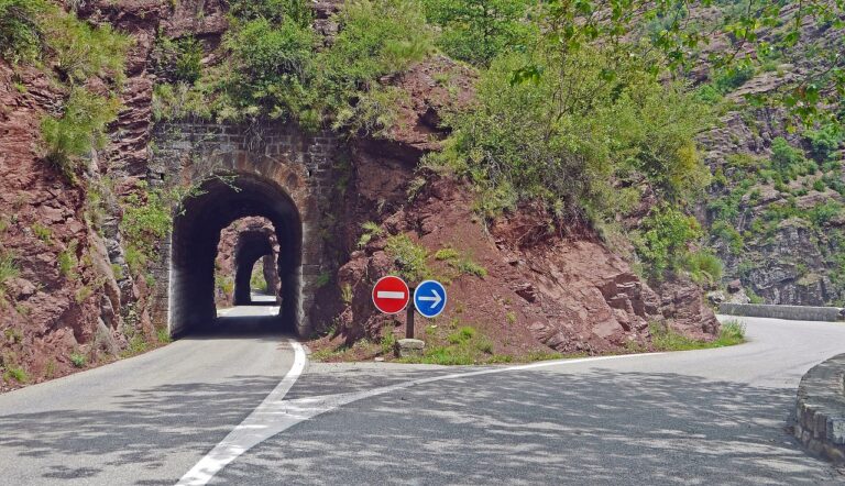daluis gorge, tunnel, bypass-1574583.jpg
